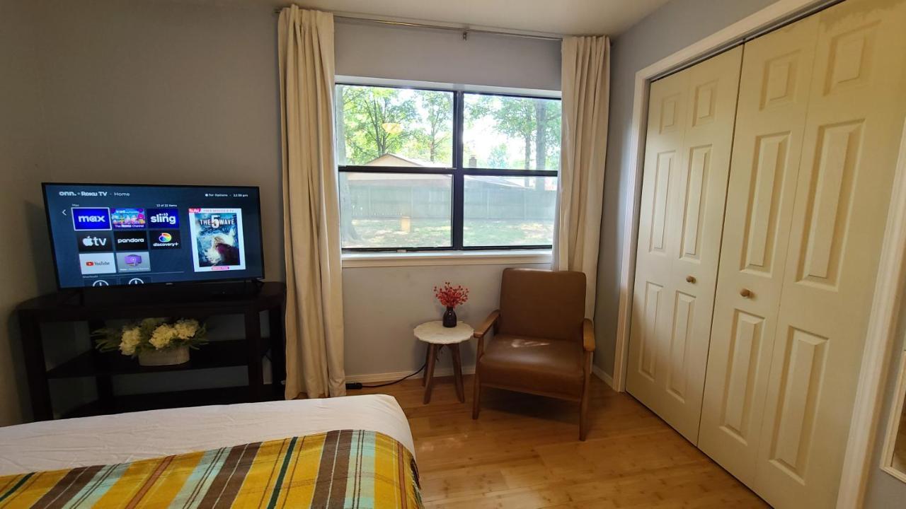 Centrally Located In Rogers And Bentonville! -Private Rooms Bagian luar foto